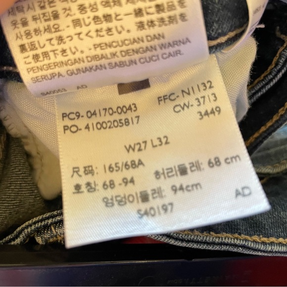 Levi’s Demi Curve jeans, size 4 - Picture 4 of 4